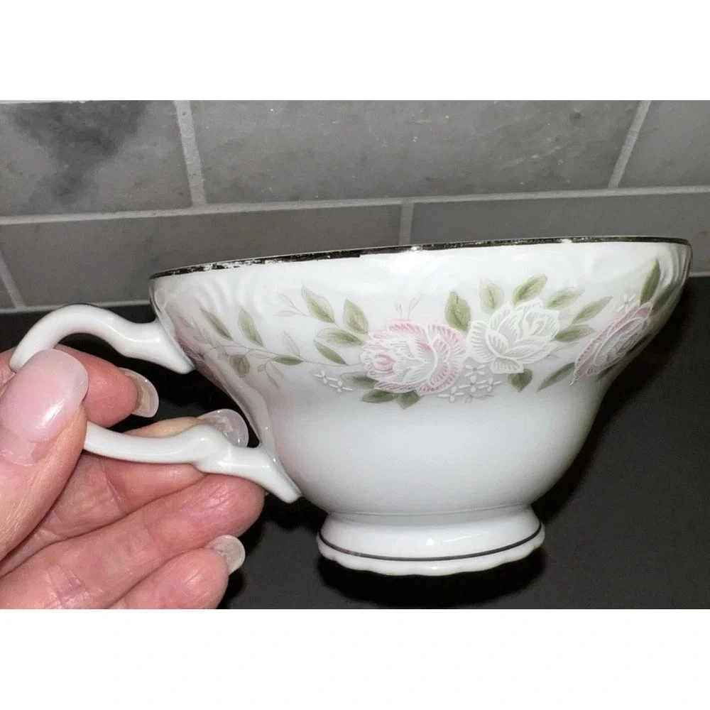 3 Classic by Sheffield Fine China (501) tea cups